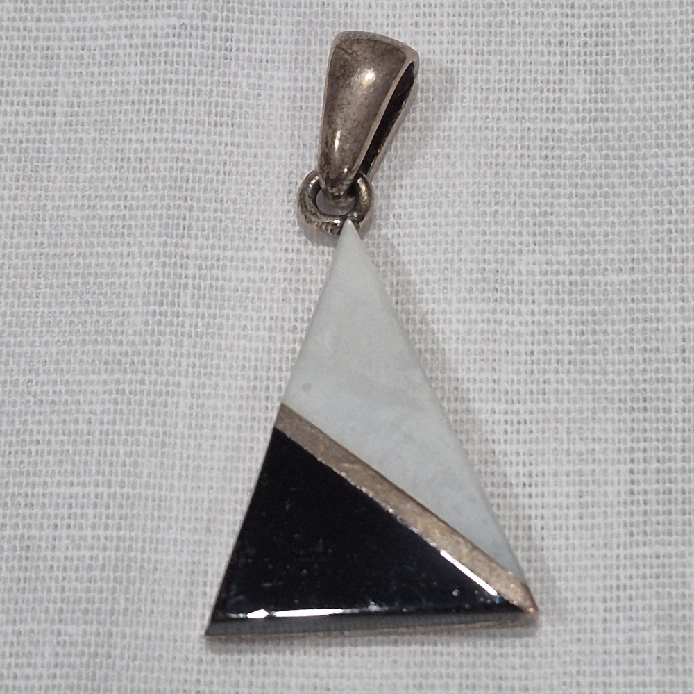 Beautiful Sterling Silver Triangle Gems Pendant